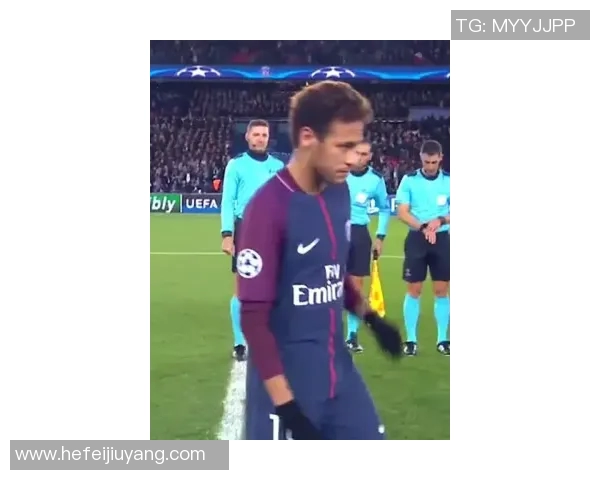 足球明星佩戴腕表的精彩瞬间视频集锦展现奢华与运动魅力 足球明星佩戴腕表的精彩瞬间视频集锦展现奢华与运动魅力